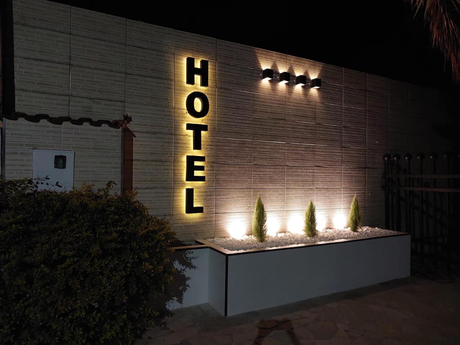 Veredas Hotel Monsenhor Paulo ภายนอก รูปภาพ